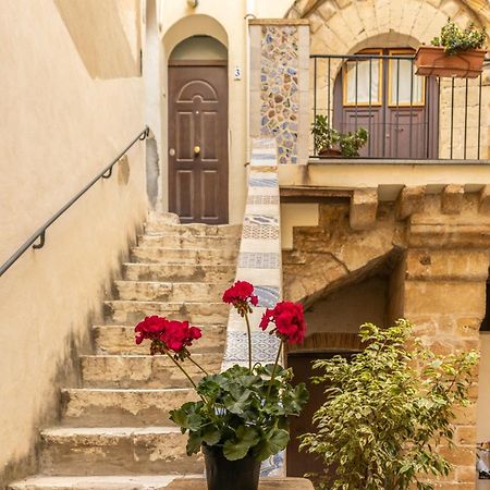 Apartamento Antico Portale Trapani Exterior foto